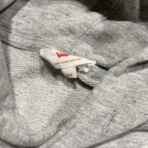 Levi’s sweatshirt - Picture 2 of 2